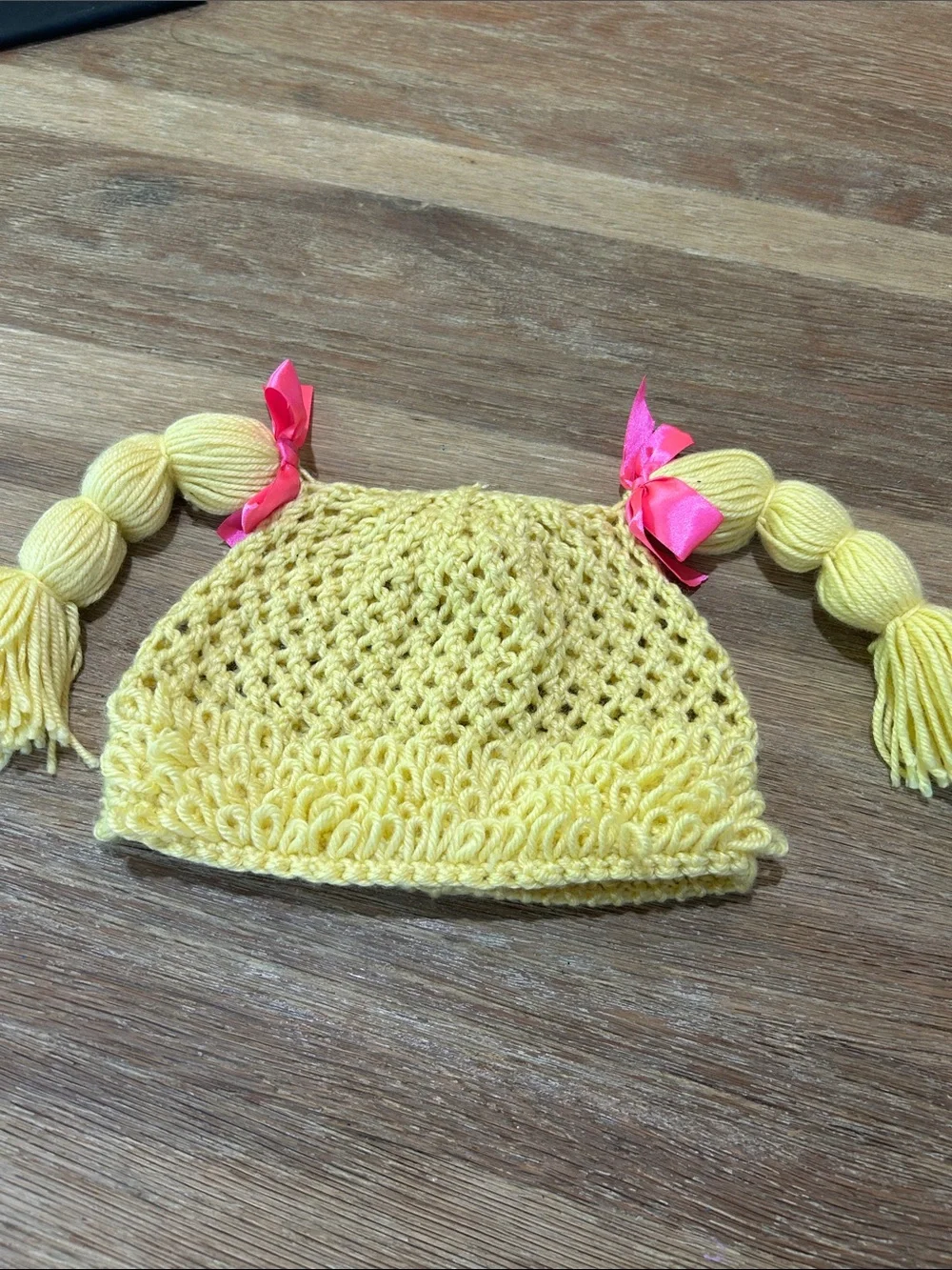 Cabbage Patch Kids Yellow Crochet Kids Hat with Pink Bow Tassels